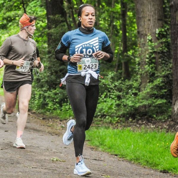 Béatrix corriendo los 10 km del Bois de Boulogne