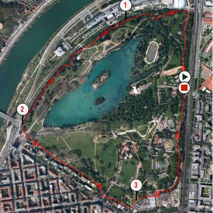 Corredor haciendo running en Lyon por el Parc de la Tête d'Or, ruta de 3,94 km.