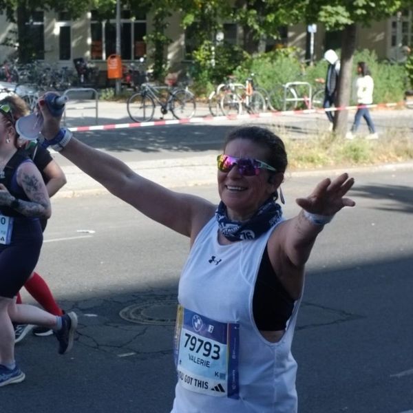 Valérie, corredora del Maratón de Berlín, reflexiona sobre su próximo reto deportivo de running.