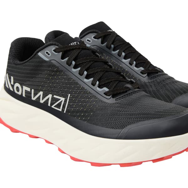 Selección de las mejores zapatillas de trail running corto para corredores de montaña en 2026