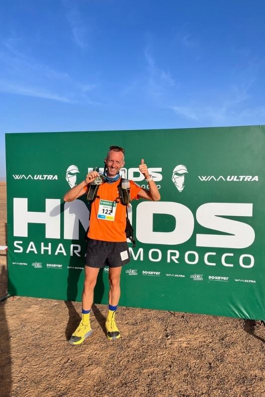 Vincent se prepara para el Maratón des Sables tras superar su reto inicial de 2 km.