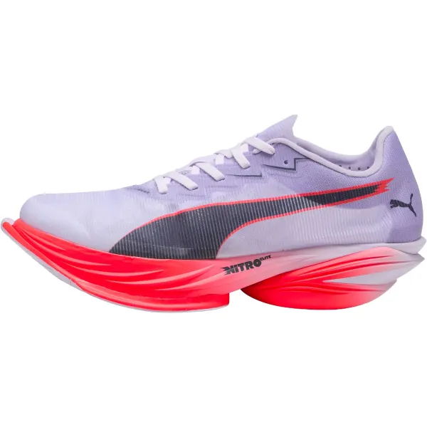 Selección de las mejores zapatillas de running con placa de carbono para corredores en 2026