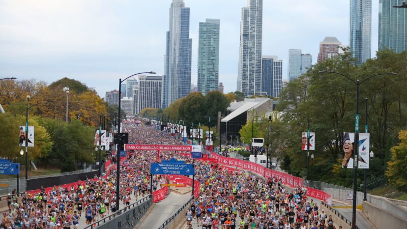 Corredor preparando la Maratón de Chicago 2026 para mejorar su marca personal